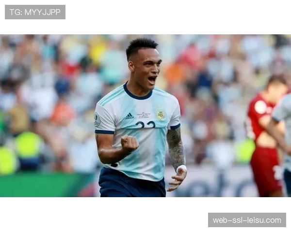 赛前动态：国米公布对阵那不勒斯大名单，劳塔罗马丁内斯伤缺。